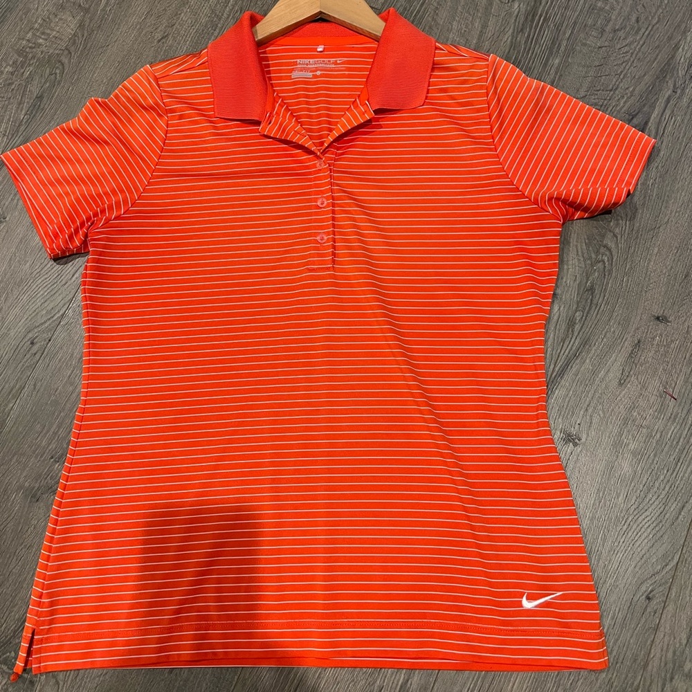 Excellent condition Nike golf top
